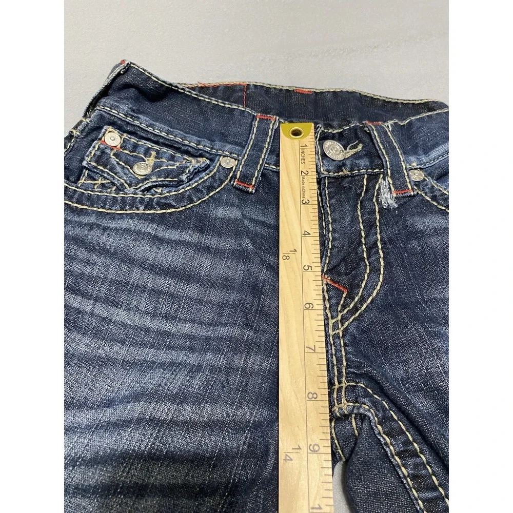 True Religion Straight Flap Earthworm Big T Indigo Heart Dark Wash Jeans Size 27